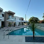 Thines Comfort Living Néa Péramos