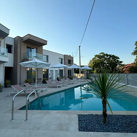 Thines Comfort Living Néa Péramos