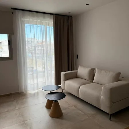 Thines Comfort Living 3* Néa Péramos