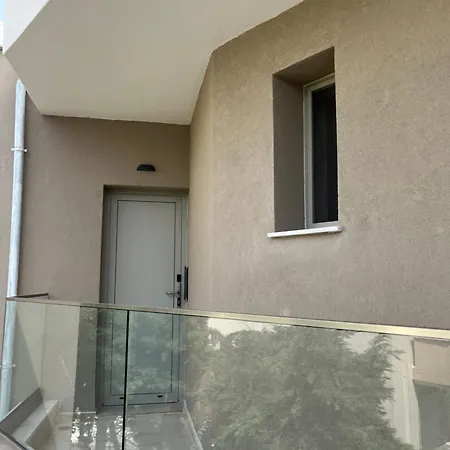 Thines Comfort Living شقة فندقية